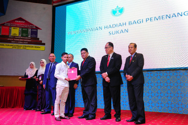 FADLEY MAS SUKMA SMALL